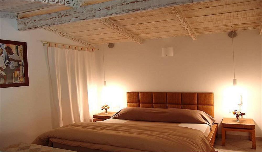 Private Hotel - Adult Only Порто-Векио Екстериор снимка