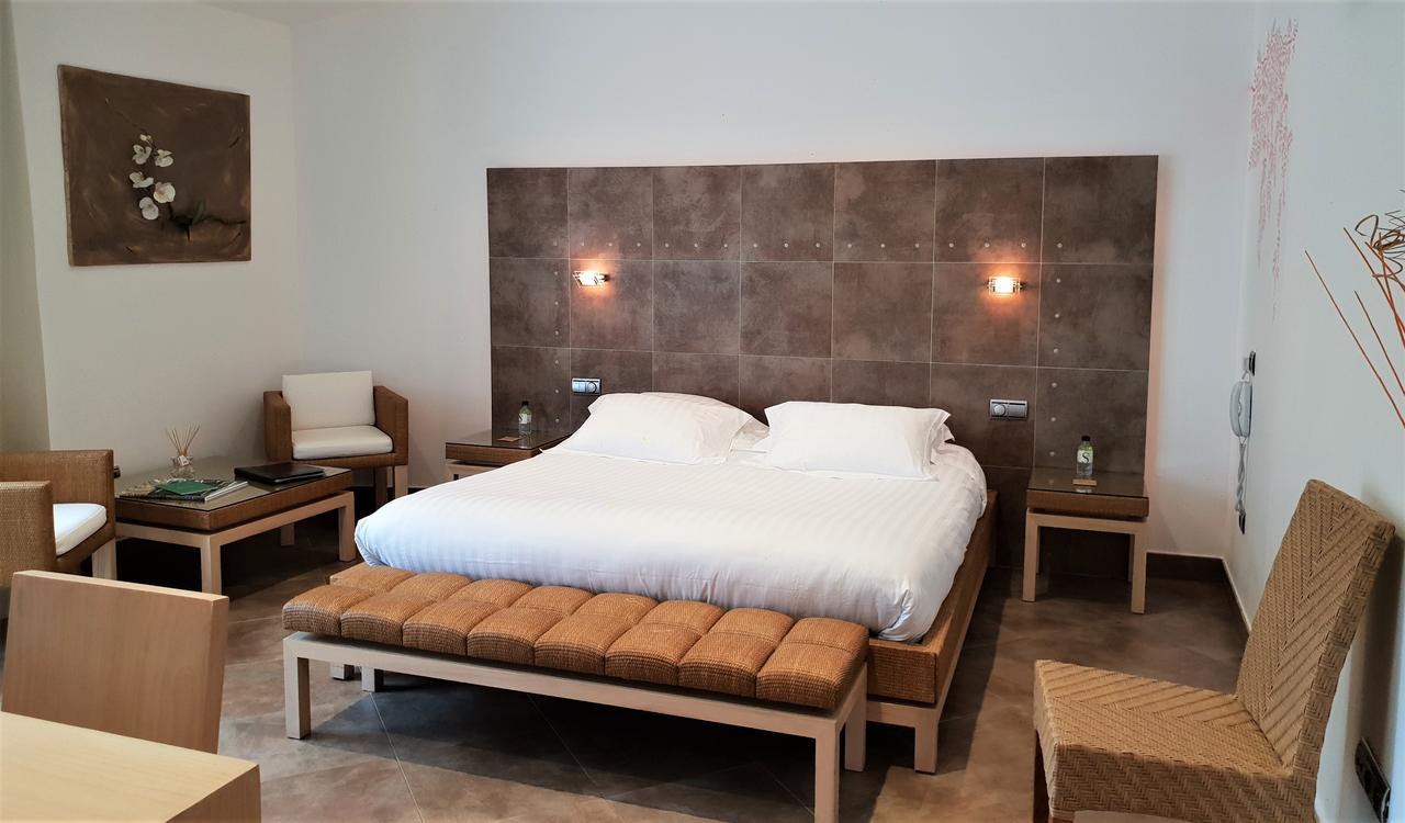 Private Hotel - Adult Only Порто-Векио Екстериор снимка