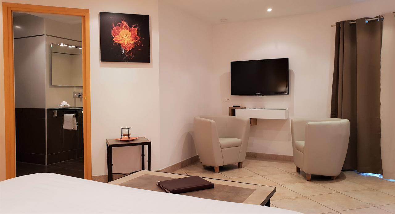 Private Hotel - Adult Only Порто-Векио Екстериор снимка